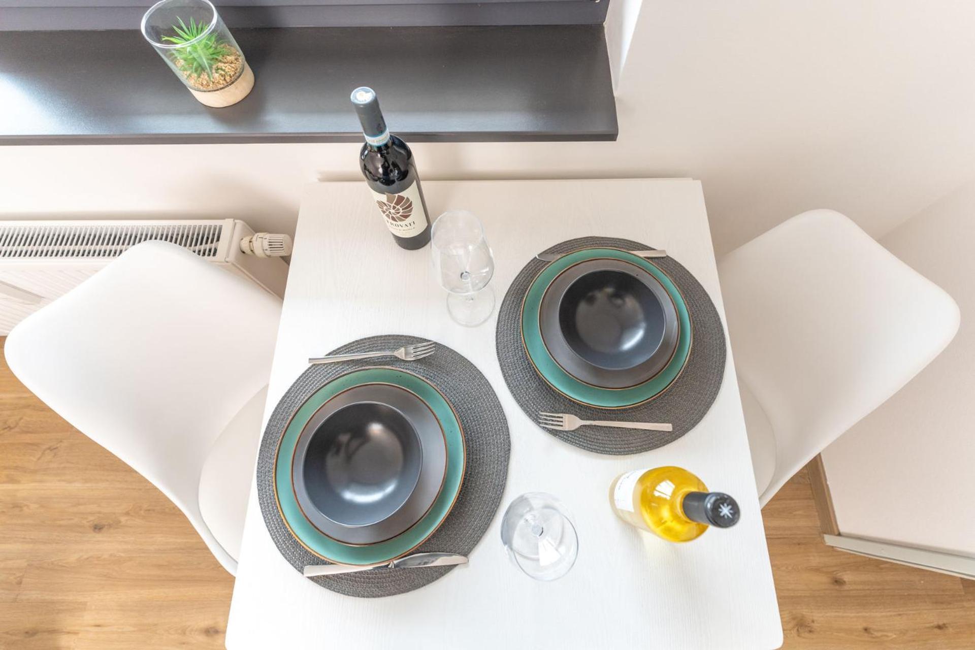 Modernes Apartment Mit Privatem Stellplatz Wenige Minuten Von Der Innenstadt & Mosel コブレンツ エクステリア 写真