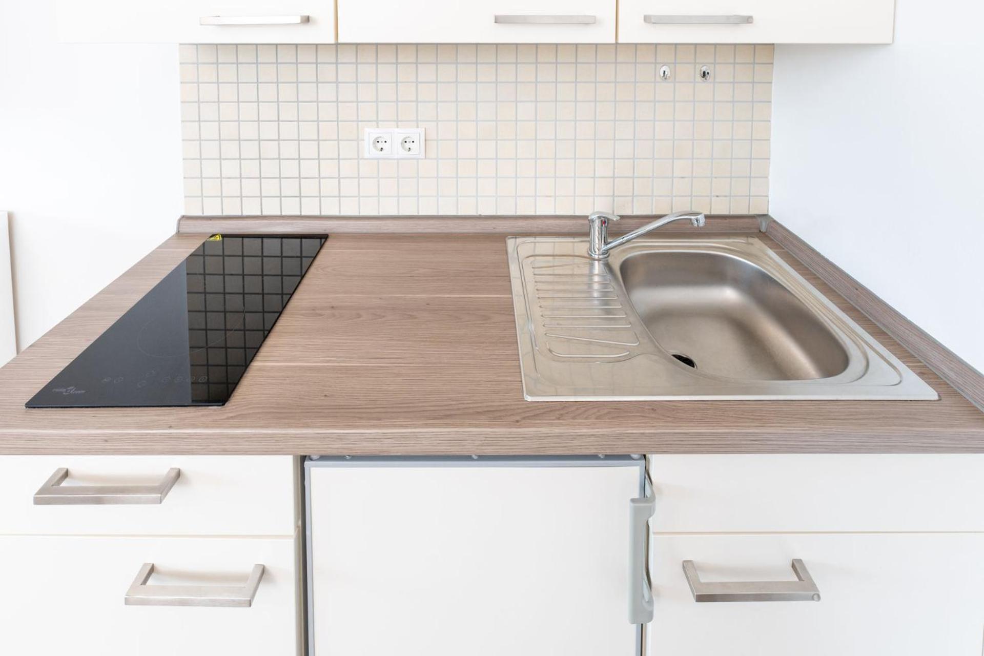 Modernes Apartment Mit Privatem Stellplatz Wenige Minuten Von Der Innenstadt & Mosel コブレンツ エクステリア 写真