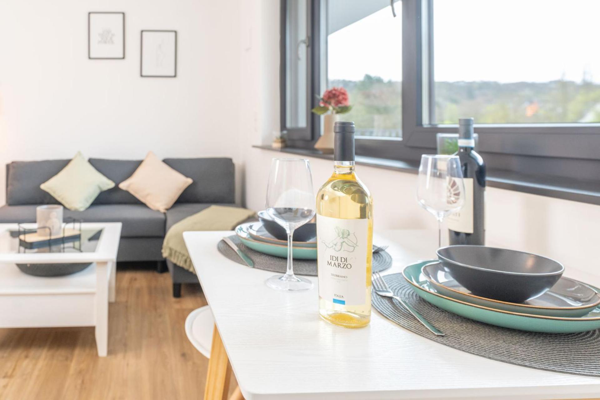 Modernes Apartment Mit Privatem Stellplatz Wenige Minuten Von Der Innenstadt & Mosel コブレンツ エクステリア 写真